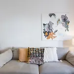 Newly Renovated Large 4-5 Bedroom House