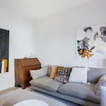 Newly Renovated Large 4-5 Bedroom House