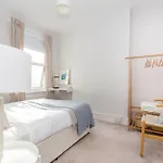 Newly Renovated Large 4-5 Bedroom House