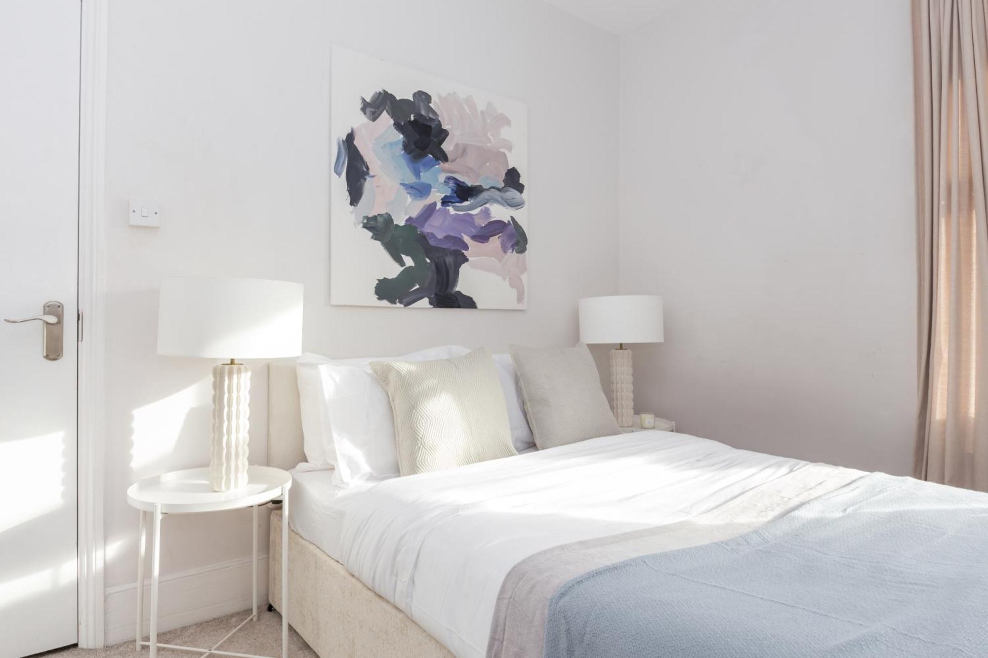 Newly Renovated Large 4-5 Bedroom House Casa vacanze Londra